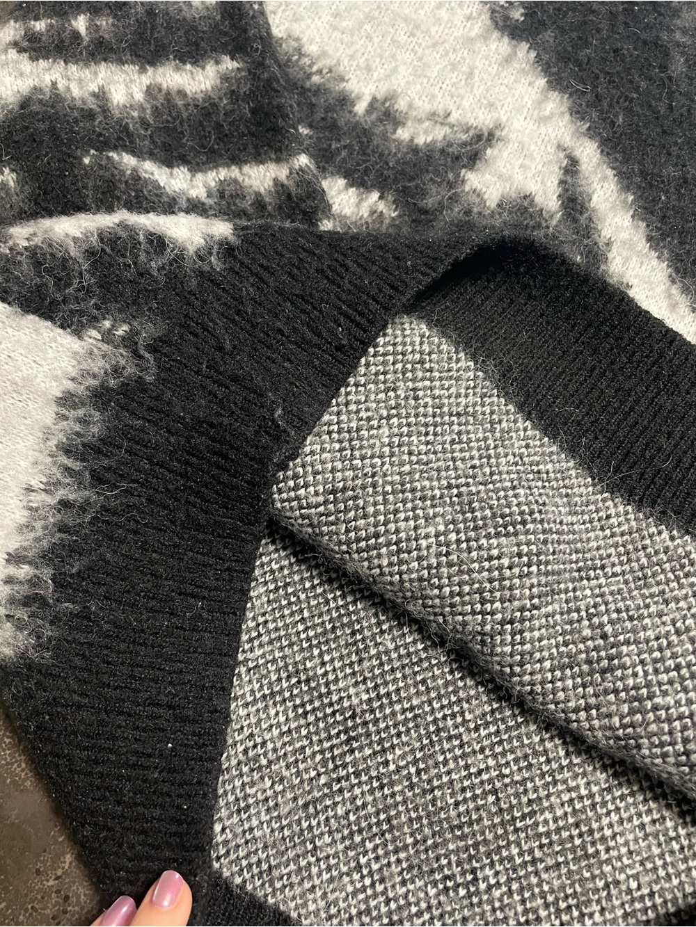 Zara Mens Brushed Textured Abstract Jacquard Sweater - Size M - Picture 6 of 8